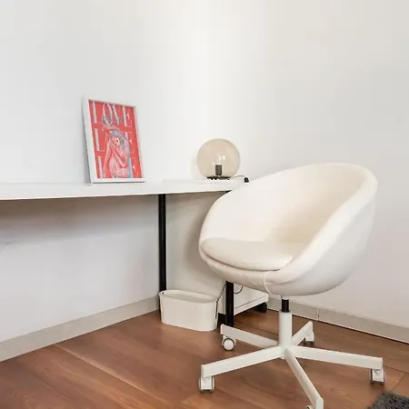 Kasprzaka Free Parking Studio Апартаменты